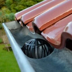 Dakgoot Bladvangers Tegen Verstopte Afvoerpijpen - Set Van 2 Stuks 9 Dakgoot Bladvangers Tegen Verstopte Afvoerpijpen - Set Van 2 Stuks -Bsi Verkoop dakgootbeschermers 1484066306 3 600